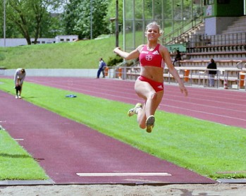 Sarah Granich war mit im letzten Versuch erzielten 5,23m zufrieden