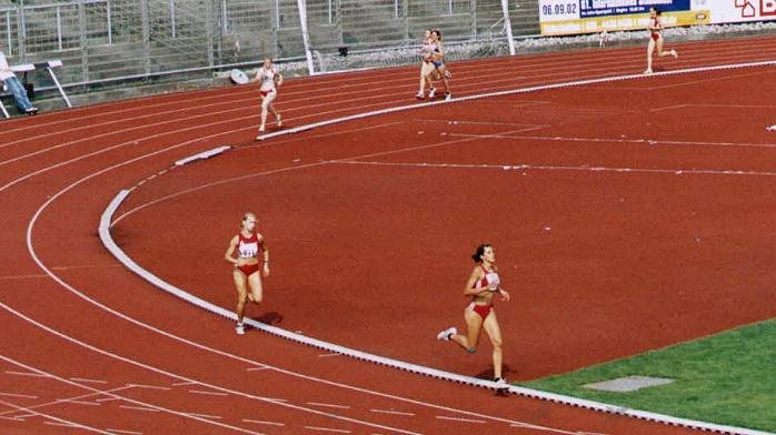 Caroline Dieckhner gewann den ersten Lauf ber die abschlieenden 800 m in guten 2:29,08 min