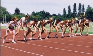 Der abschlieende 800m-Lauf wird gestartet