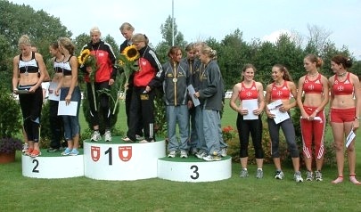 Es gewann die Mannschaft des TuS Jena, vor der LG NIke Berlin und dem ASV Koblenz.