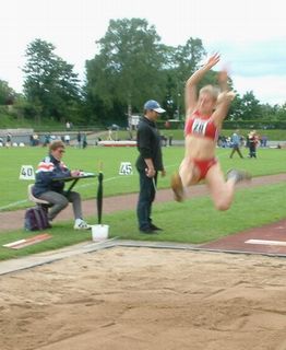 Auch Rebecca Lehnert konnte mit 5,20m und dem 5. Rang zufrieden sein