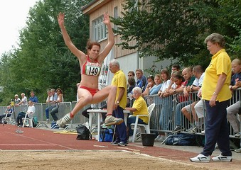 Eine persoenliche Bestleistung gelang  Maike Wilden mit 5,50m